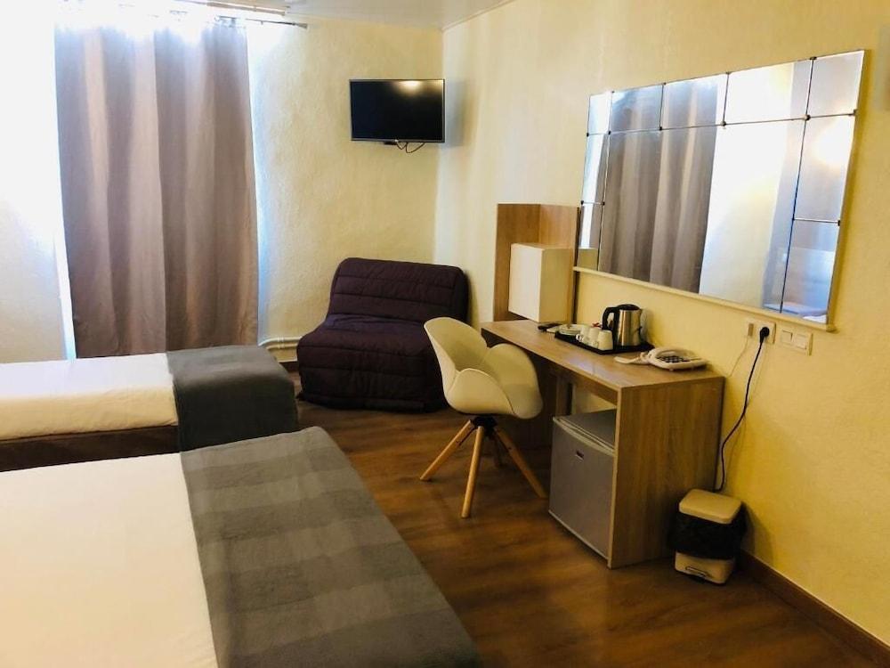 Empire Hotel ニーム エクステリア 写真