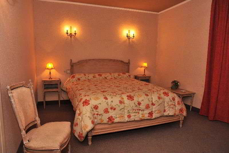 Empire Hotel ニーム 部屋 写真